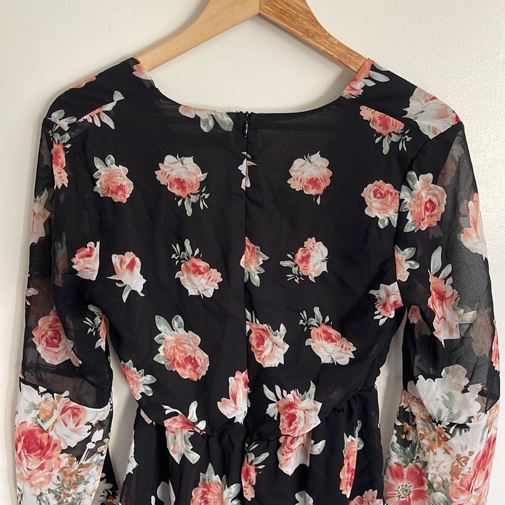 Choies Black Multicolored Floral Chiffon V-Neck Bell Long Sleeve Flowy Romper - Picture 9 of 13